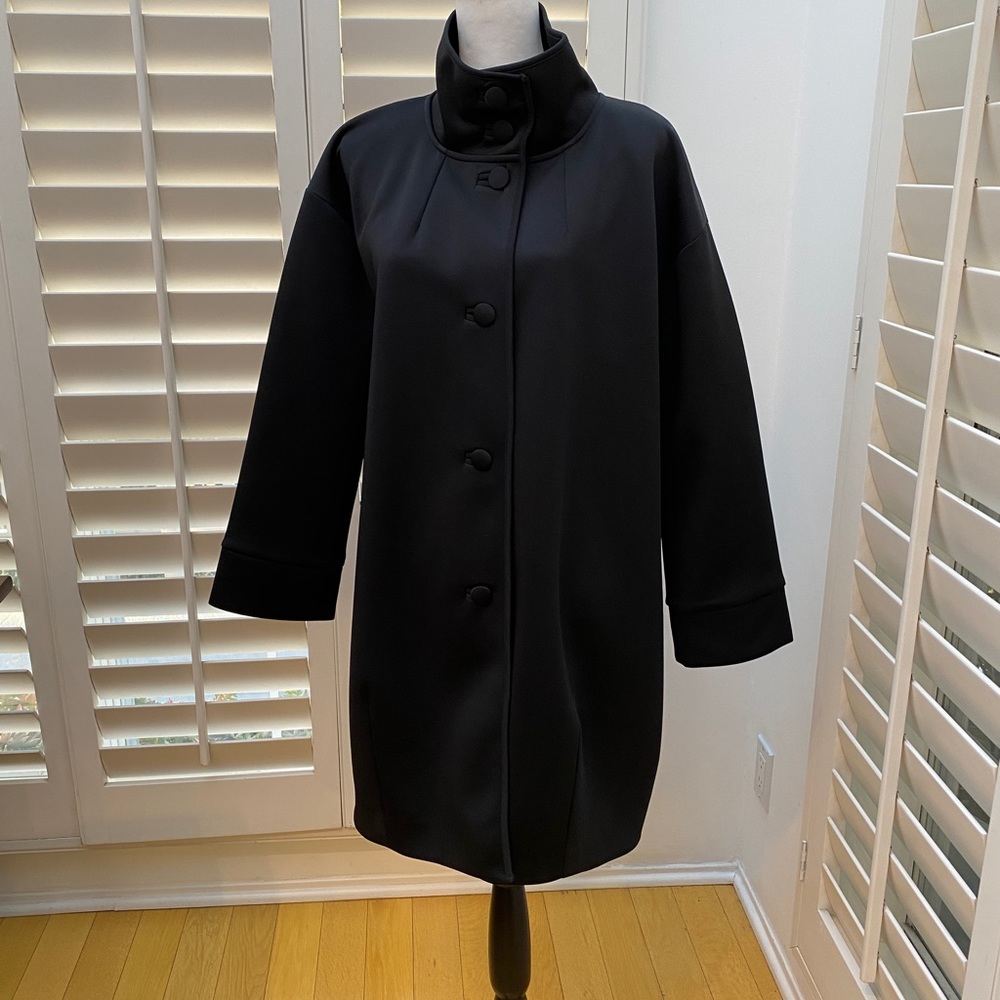 PLUS SIZE MAKES YOU LOOK SKINNY BLACK COAT OR DRESS